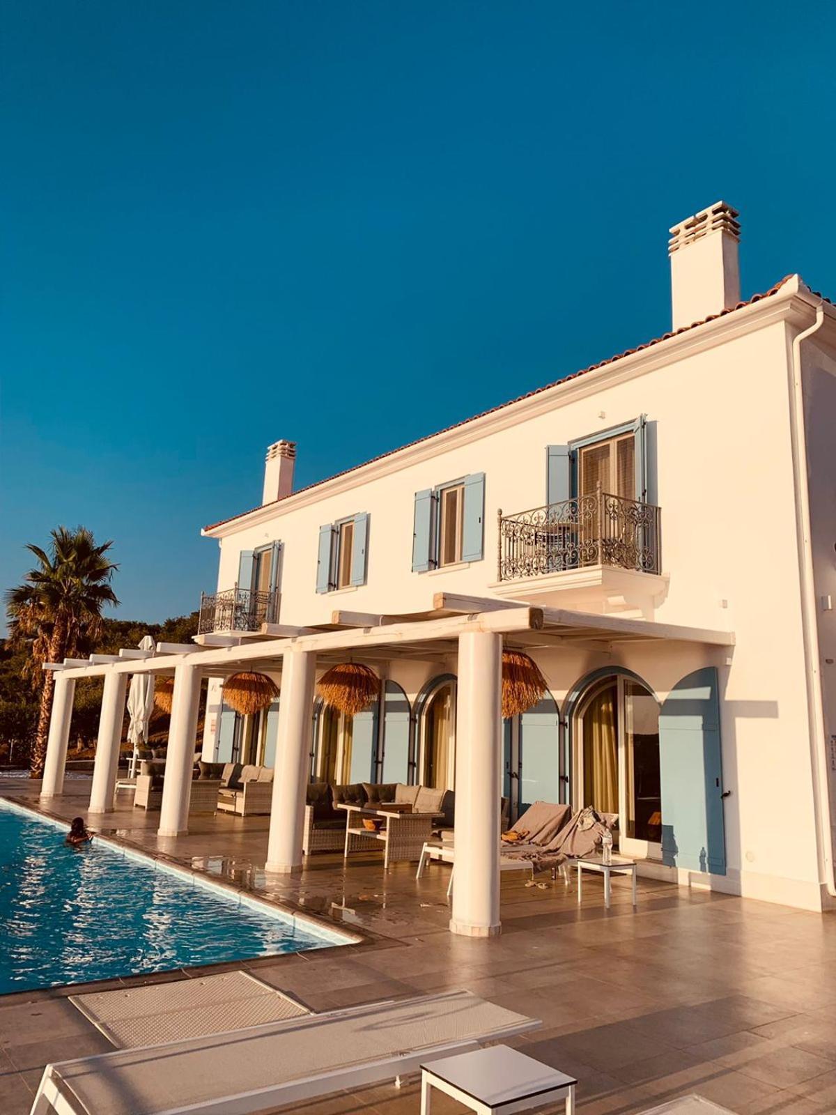 Luxury Apartments La Villa (Adults Only) Chorto Room photo