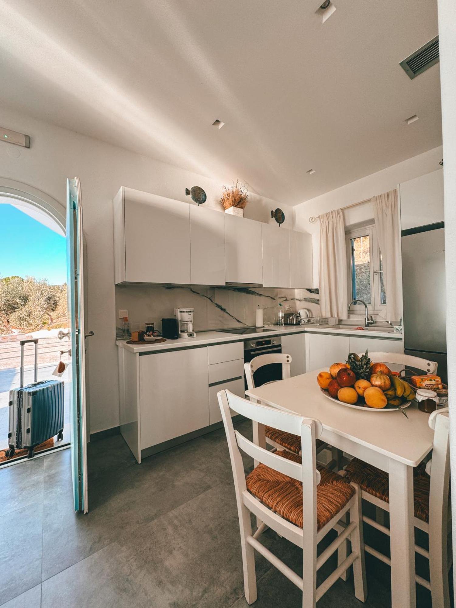 Luxury Apartments La Villa (Adults Only) Chorto Exterior photo